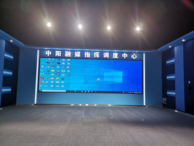 監控中心46寸液晶拼接屏左右兩邊黑屏怎么解決？