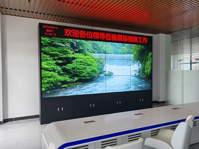 華邦瀛LCD拼接屏