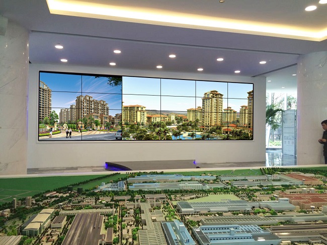 華邦瀛液晶拼接屏實現大數據可視化